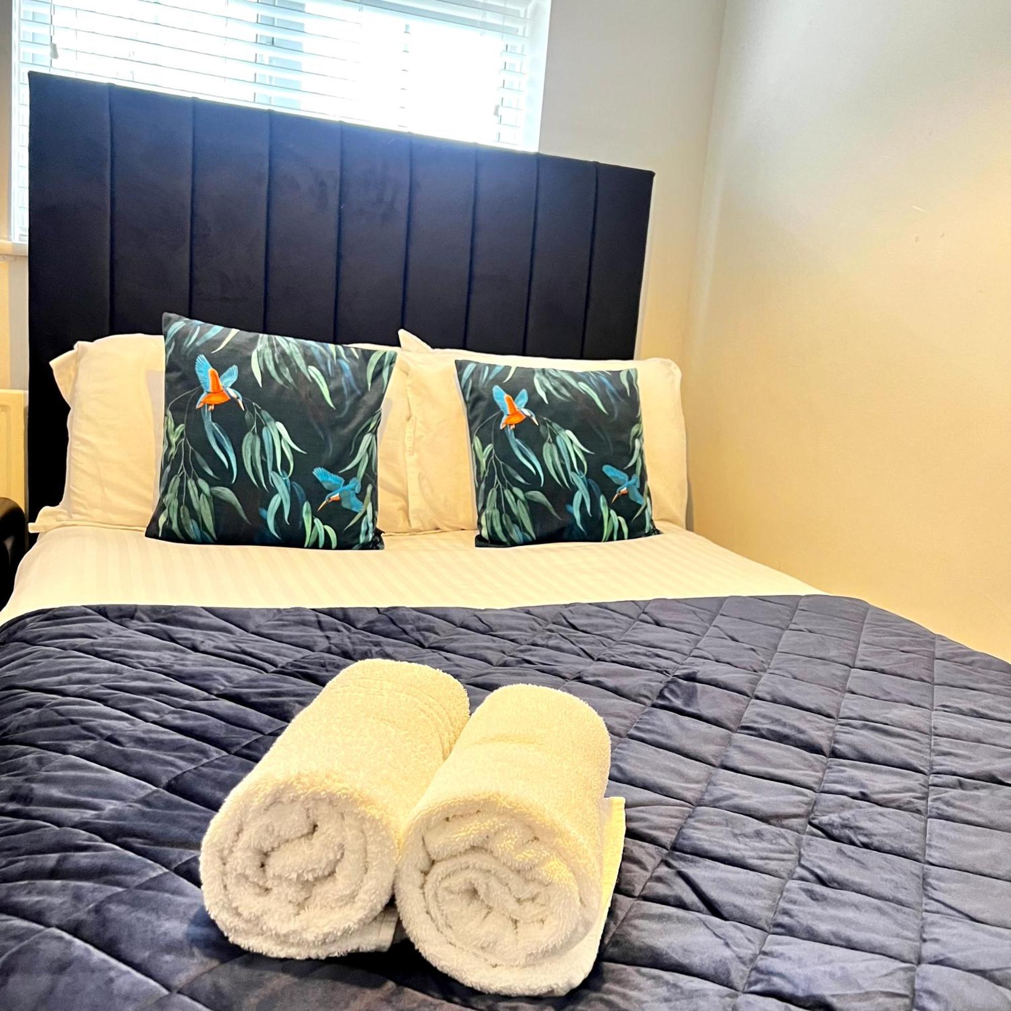 Holiday home Centre House - Pet Friendly - Free Parking - 2 Bedroom - Large Garden Cardiff